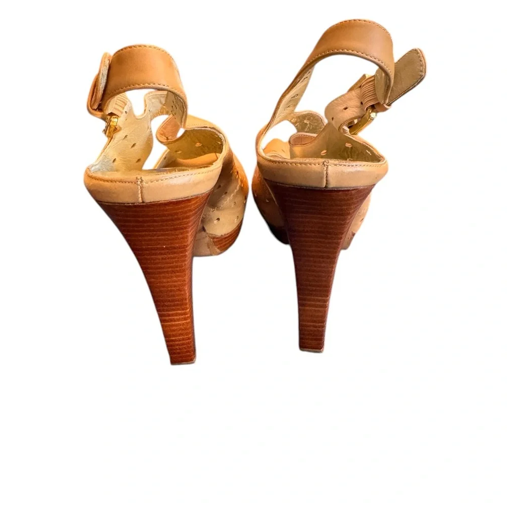 Stuart Weitzman Tan Leather Cutout Platform Heels Peep Toe Women’s Size 9 in EUC